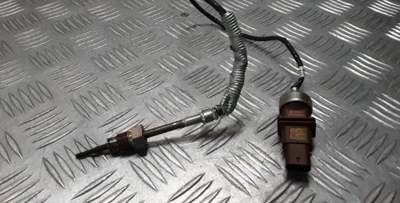 Audi A6 S6 C8 4K Exhaust gas temperature sensor 05L919529D