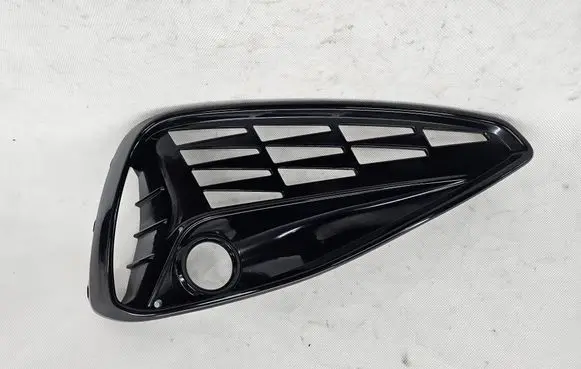 Hyundai i30 Front bumper lower grill 86564-G4510