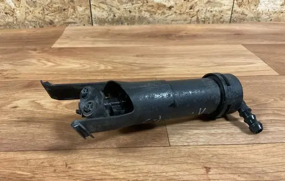 Nissan Note (E11) Headlight washer spray nozzle 28612BH00A 1010447