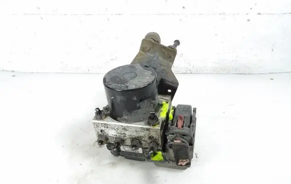 Skoda Fabia Mk2 (5J) ABS Pump 6R0614117P