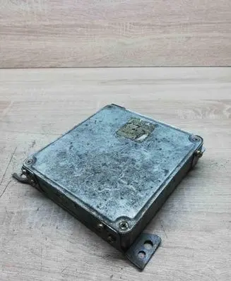 Mazda 626 Engine control unit/module ECU 79738408