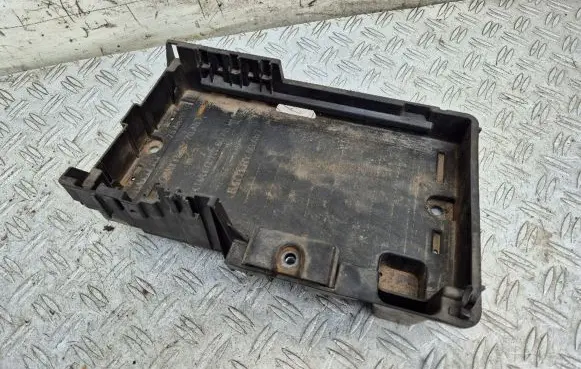 Opel Meriva B Battery tray 13312808 600002190