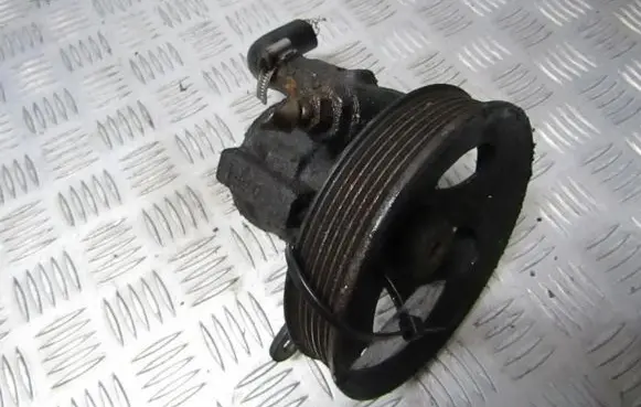Opel Corsa B Power steering pump