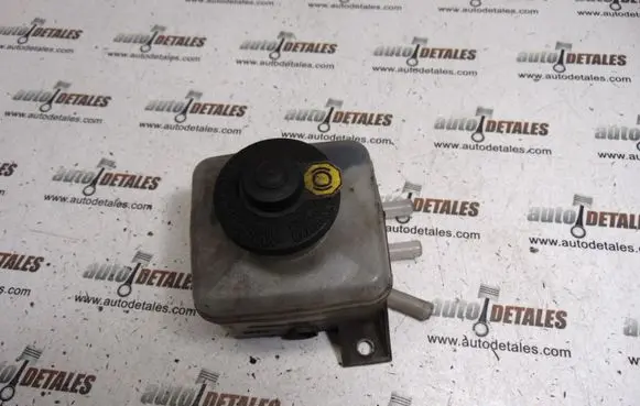 Brake fluid reservoir