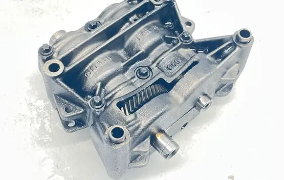 Mercedes-Benz C W204 Balance shaft A6460100236