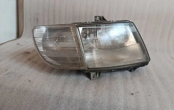 Mercedes-Benz Vito Viano W638 Headlight/headlamp