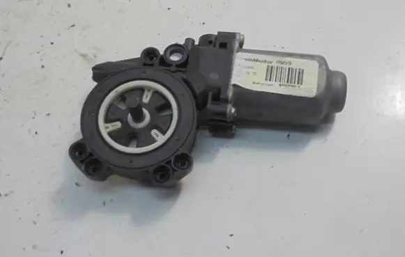 Renault Grand Modus Front door window regulator motor 400809E