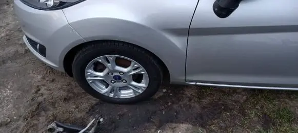 Ford Fiesta Fender