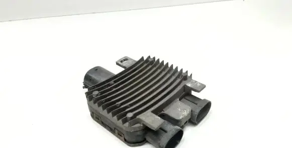 Volvo S60 Coolant fan relay 940011200