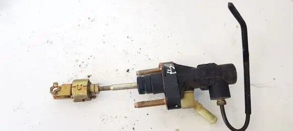 Toyota Avensis T250 Clutch master cylinder 