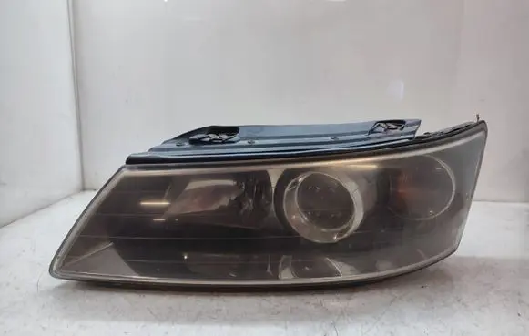Hyundai Sonata Headlight/headlamp