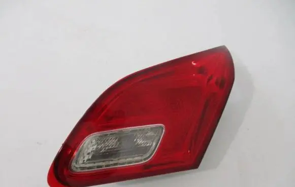 Opel Astra J Tailgate rear/tail lights 13358076
