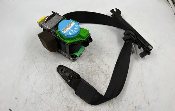 Audi A4 S4 B8 8K Front seatbelt 3063561