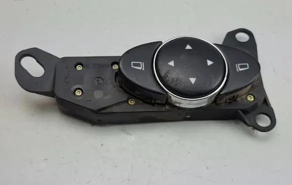 Mercedes-Benz E W211 Wing mirror switch 2118208310 03211010