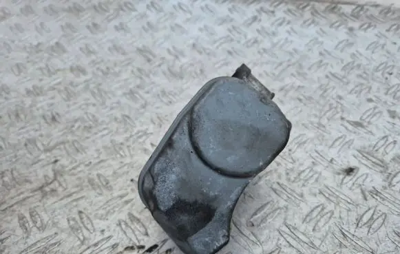 Mitsubishi Lancer X Engine shut-off valve 03G128063L