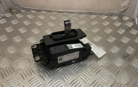 Audi A8 S8 D4 4H Gear shifter/selector 4H2927731A