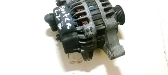 Opel Frontera B Generator/alternator