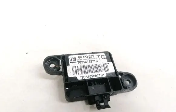 Opel Zafira A Airbag deployment crash/impact sensor 09133263 TGS1616871H