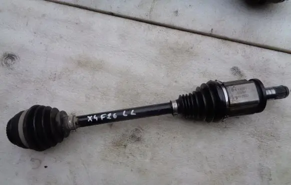 BMW X4 F26 Front driveshaft 8675013