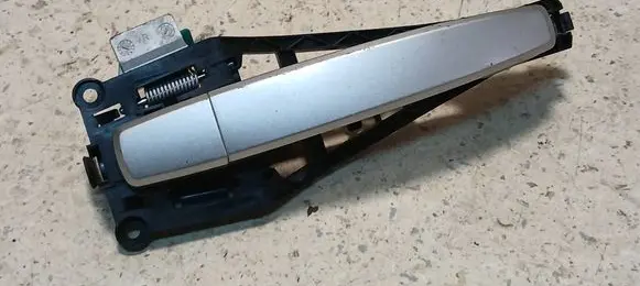 Opel Zafira B Front door exterior handle 24463524 14475