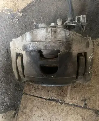 Audi A6 S6 C6 4F Front brake caliper