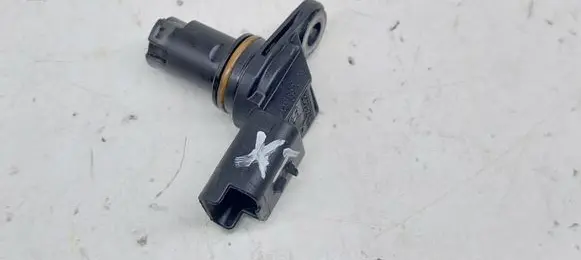 Nissan X-Trail T31 Camshaft position sensor 8200567414