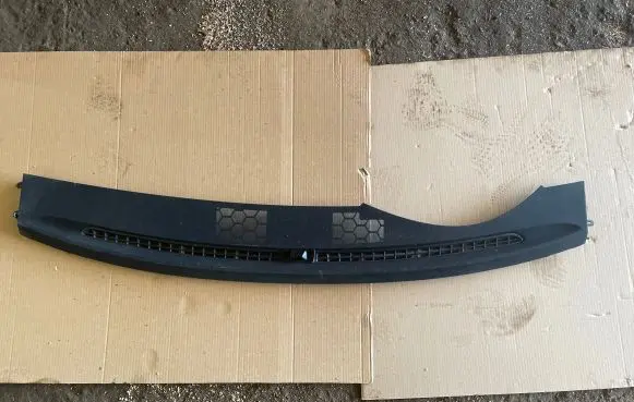 Audi A6 S6 C6 4F Panel trim 4F1819923A T0021911 P0100957