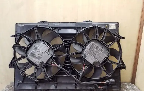 Audi A6 C7 Radiator cooling fan shroud 4H0121003L 4H0959455T 4H0959455AA