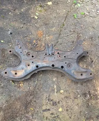 Toyota Corolla Verso E121 Front subframe