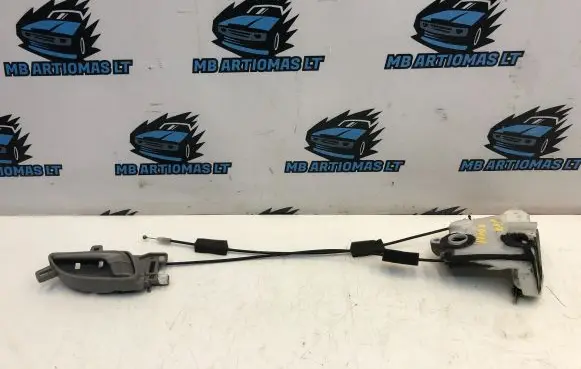 Honda Insight Front door lock
