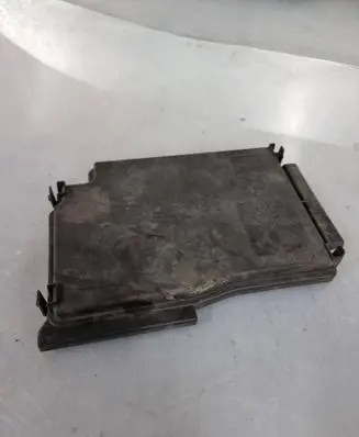 Renault Trafic III (X82) Fuse box cover 243121532R 93452998
