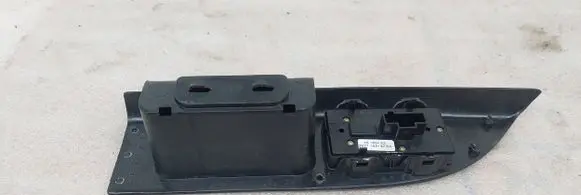 Ford Mondeo Mk III Electric window control switch 3S7T14A132BA 03163453