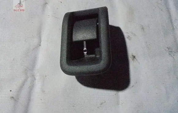 Volvo XC60 Engine bonnet (hood) release handle 30779851