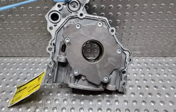 Ford Focus Oil pump 9686038880