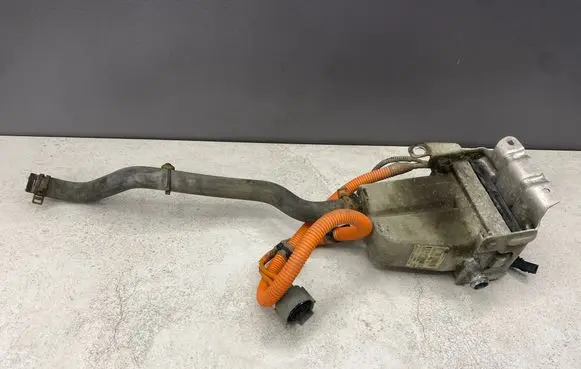 Tesla Model S Electric battery heater 100950800E 3310020