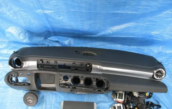 Mercedes-Benz CLA C117 X117 W117 Dashboard