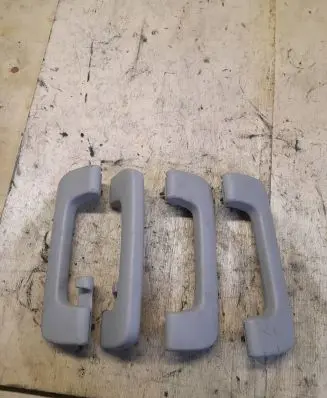 Audi A6 S6 C6 4F Front interior roof grab handle 8P0857608