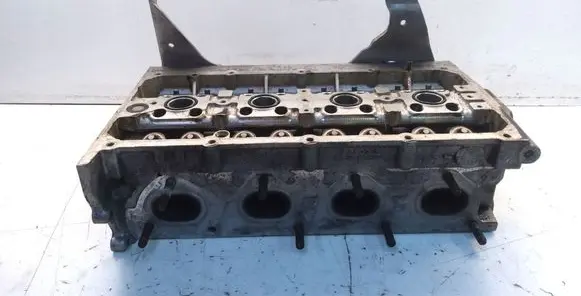Volkswagen PASSAT B6 Engine head 03C103358AQ