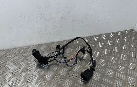 Opel Mokka Rear tail light wiring loom 00085833