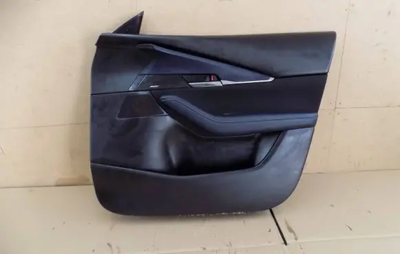 Mazda CX-30 Front door card panel trim