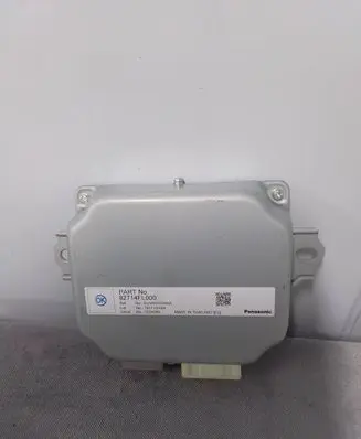 Subaru Forester SK Voltage converter/converter module 82714FL000
