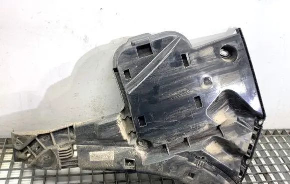 Mercedes-Benz GLE W167 Rear bumper mounting bracket A1678802007
