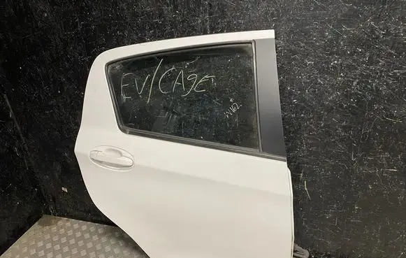 Toyota Yaris Rear door 