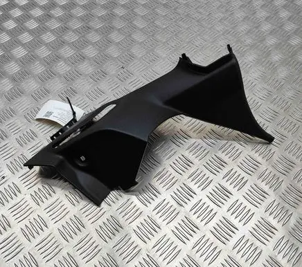 BMW 2 F44 (C) pillar trim 7475573