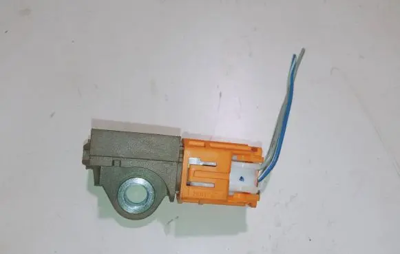 Mazda 6 Airbag deployment crash/impact sensor G46C57KC0A K0273052315 61020721777