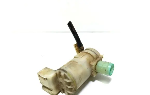 Nissan X-Trail T30 Windscreen/windshield washer pump 2224624