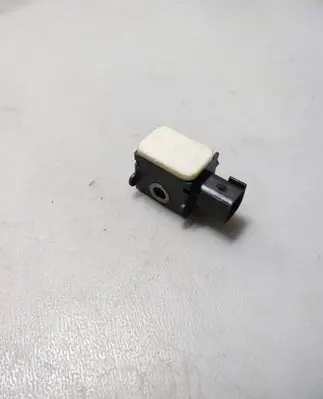 Hyundai Santa Fe Airbag deployment crash/impact sensor 959202B000 01070105