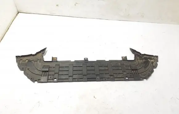 Volvo XC90 Engine splash shield/under tray 31353372