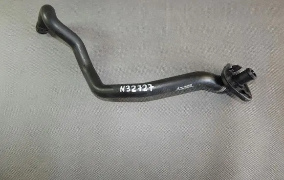 Audi A5 Engine coolant pipe/hose 8W1819350B