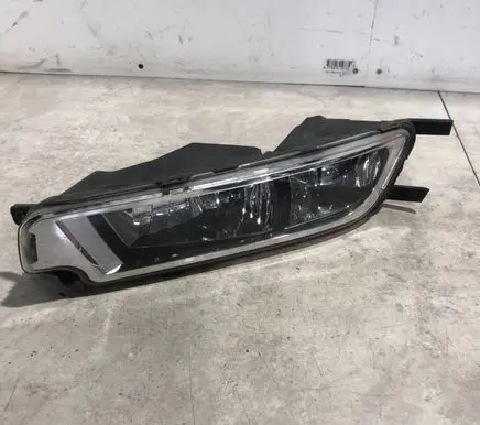 Volkswagen PASSAT B8 Front fog light 3G0941662E